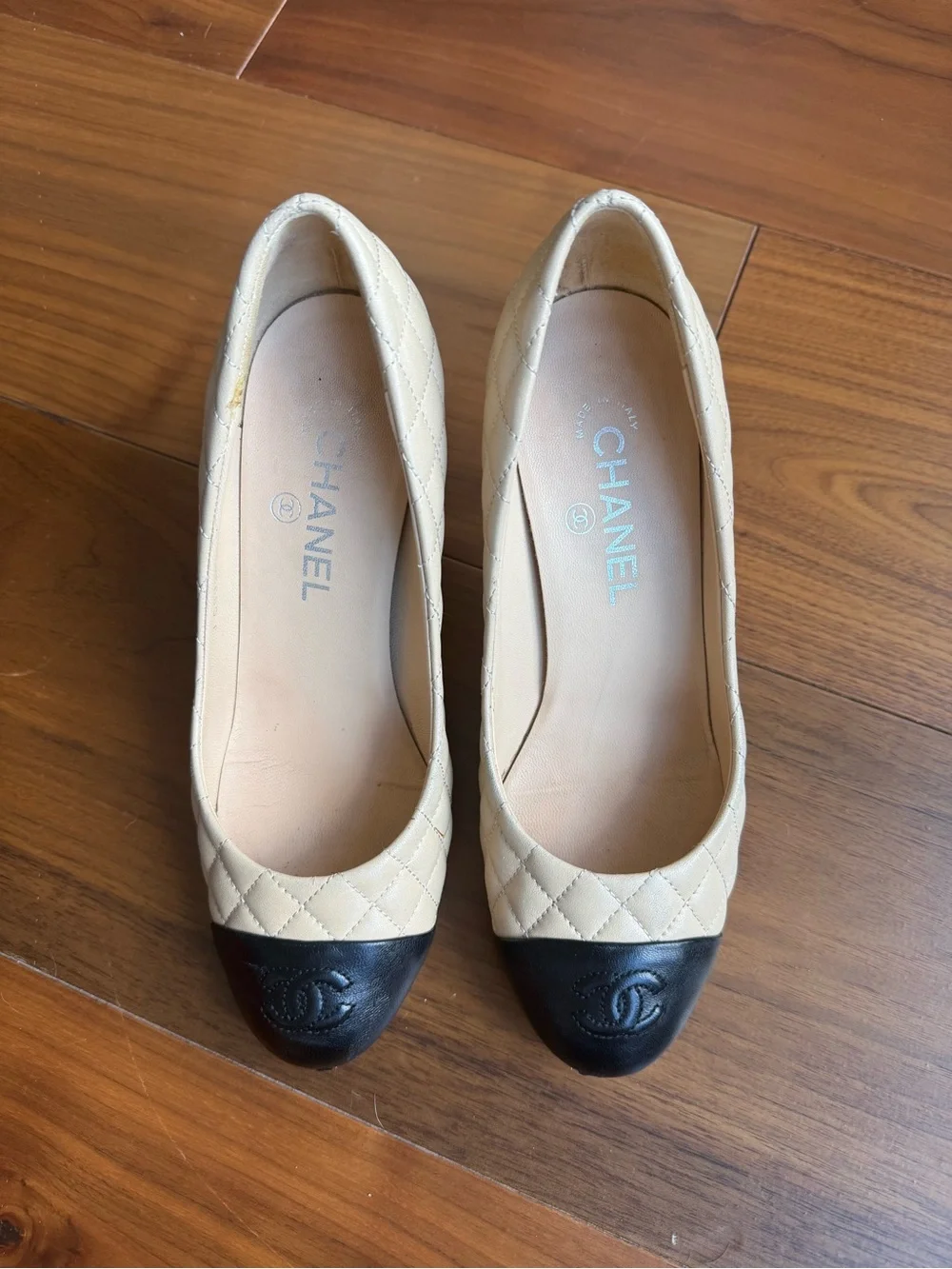 CHANEL classic two